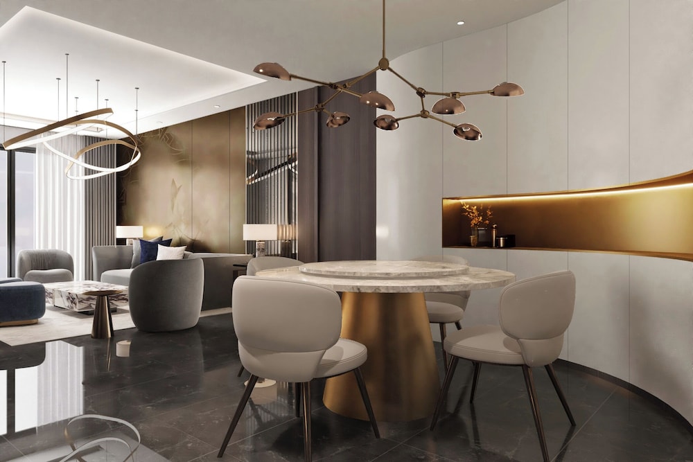 Birkin International Hotel 46/59