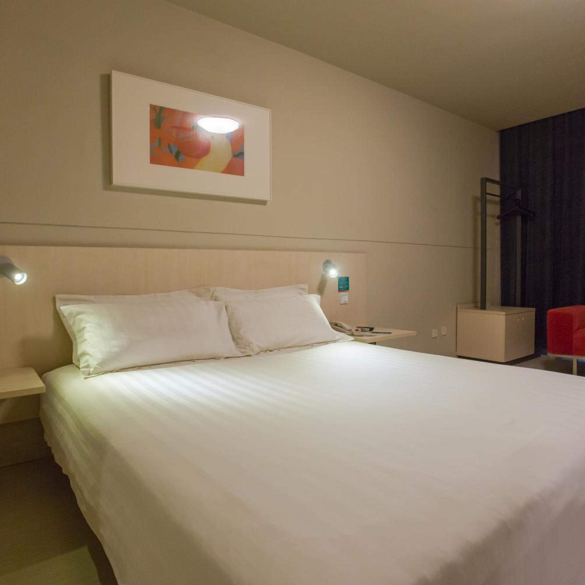 Jinjiang Inn (Beijing Lianshi East Road) 13/24
