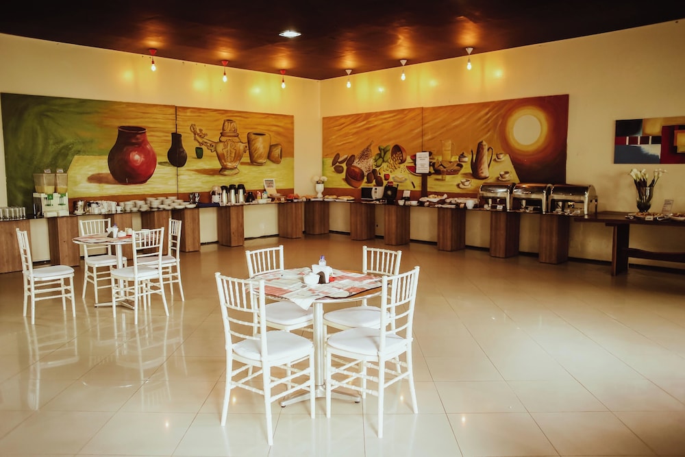 Barrudada Tropical Hotel 44/57