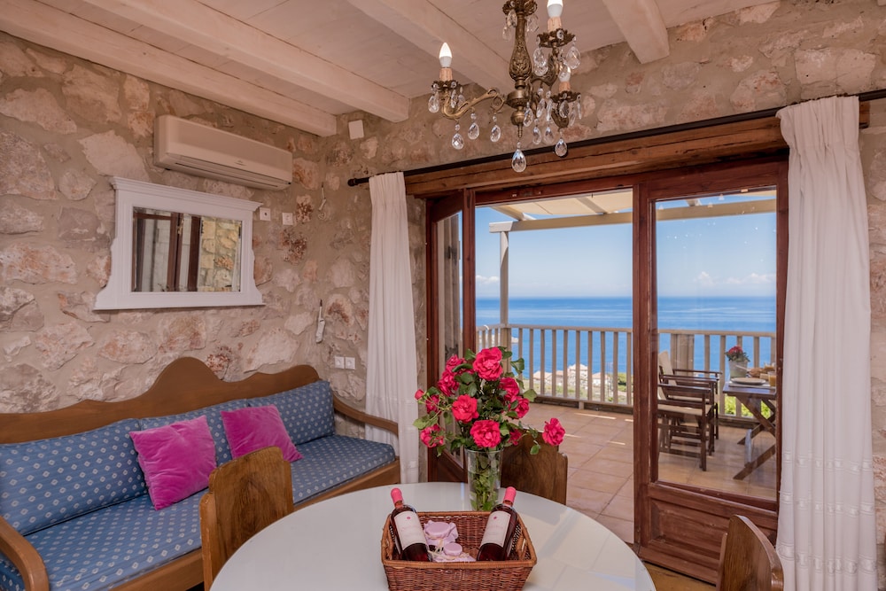 Orfos Villas 32/50