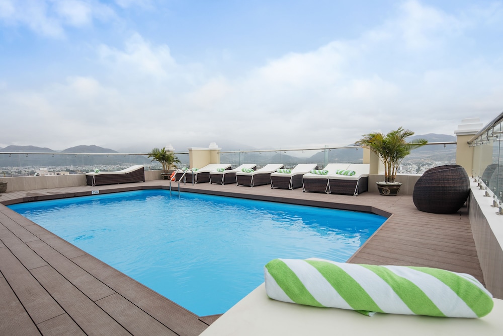 Green Lighthouse Hotel photo2