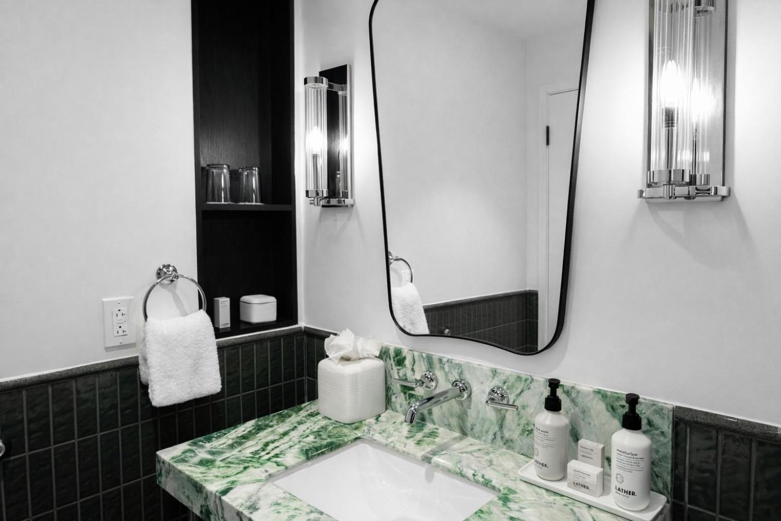 The Inn at Green Pastures 42/44