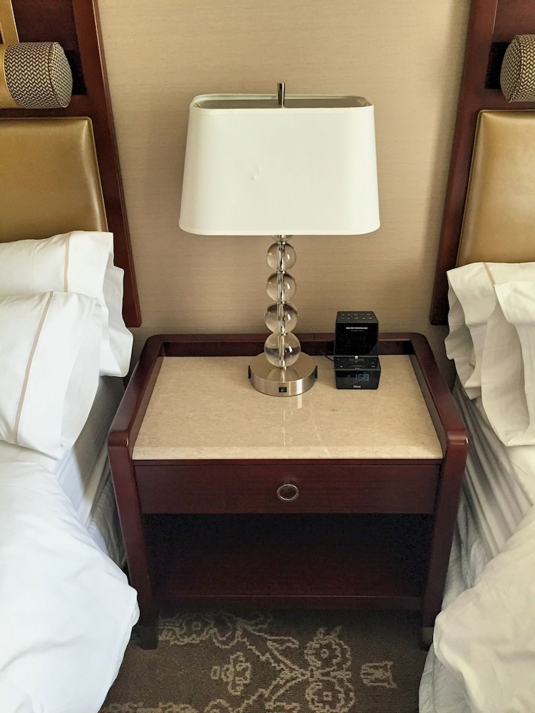 THE WESTIN SAN JOSE 10/40