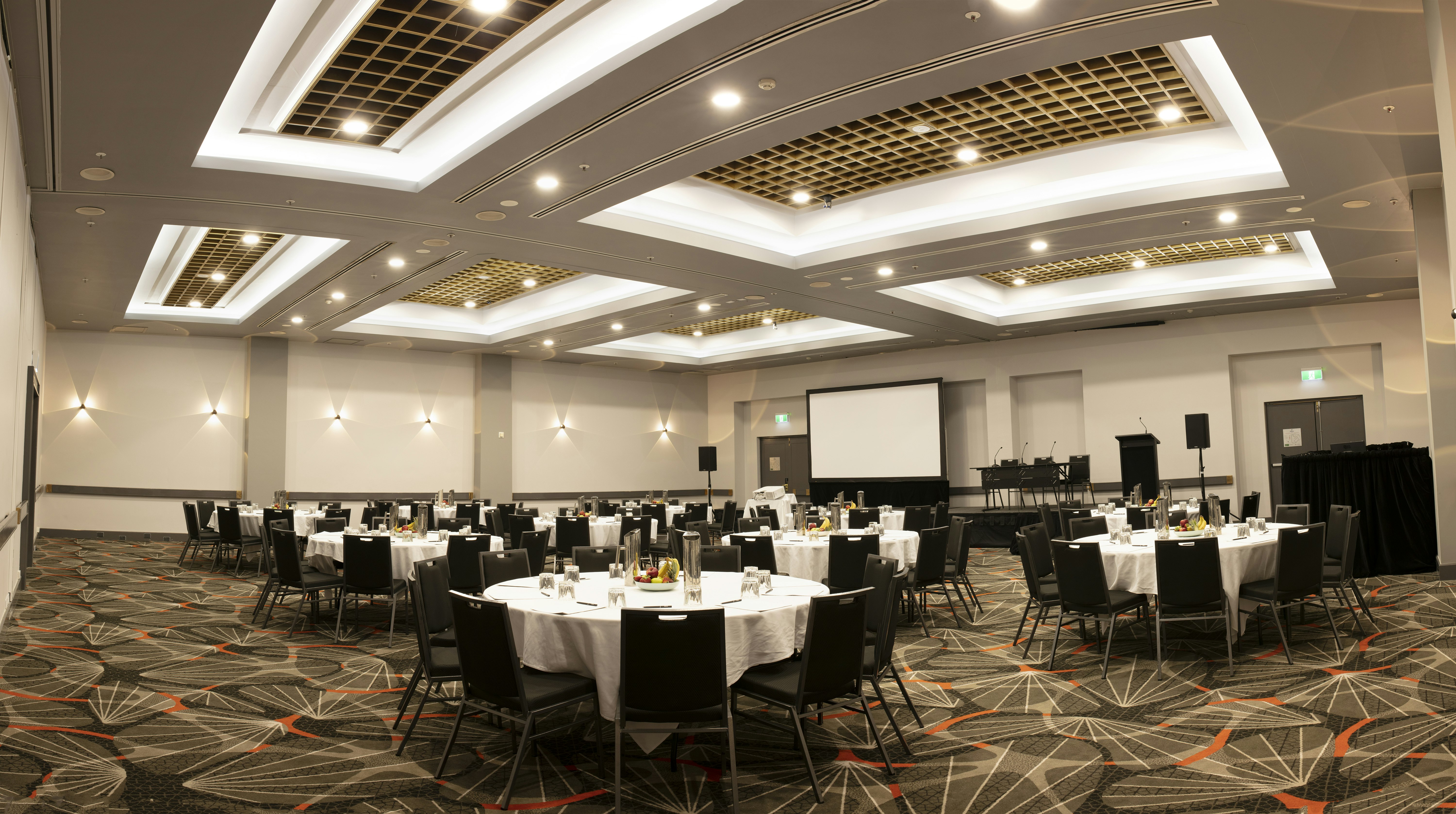 Hilton Darwin 51/55