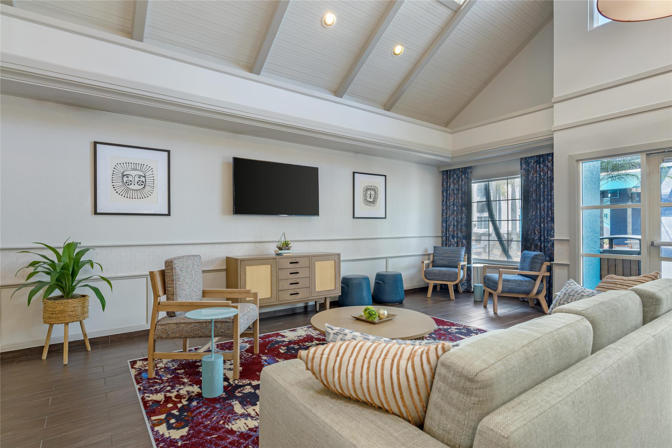 Sonesta ES Suites Orlando Lake Buena Vista 45/78