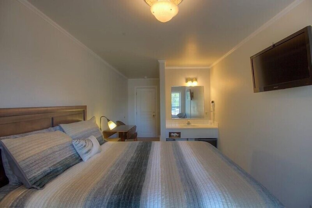 Soap Lake Resort, a Dazzler Select by Wyndham 15/49