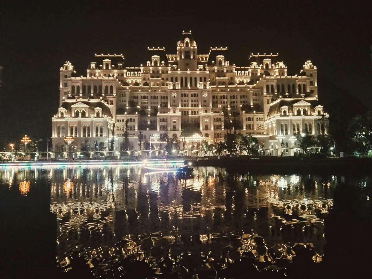 Vienna Hotel (Guiyang Huaguoyuan) 46/55