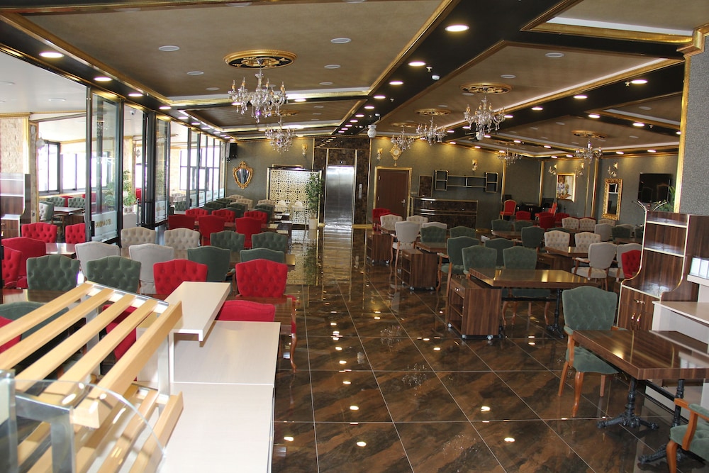 Savona Otel 24/34