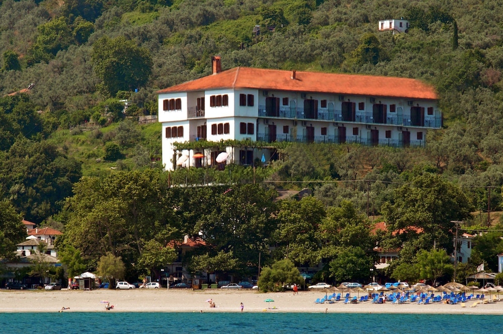 Hotel Agnadi-Horefto 9/63