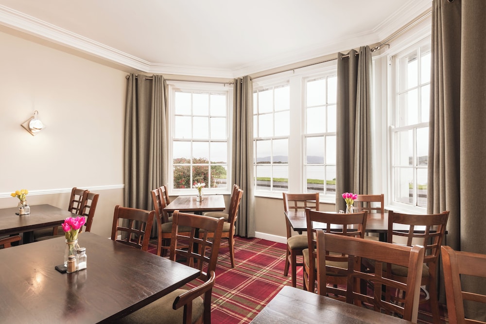 Kings Arms Hotel Skye 45/63