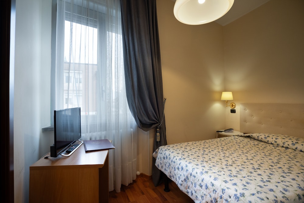 Hotel Bernardino 18/62