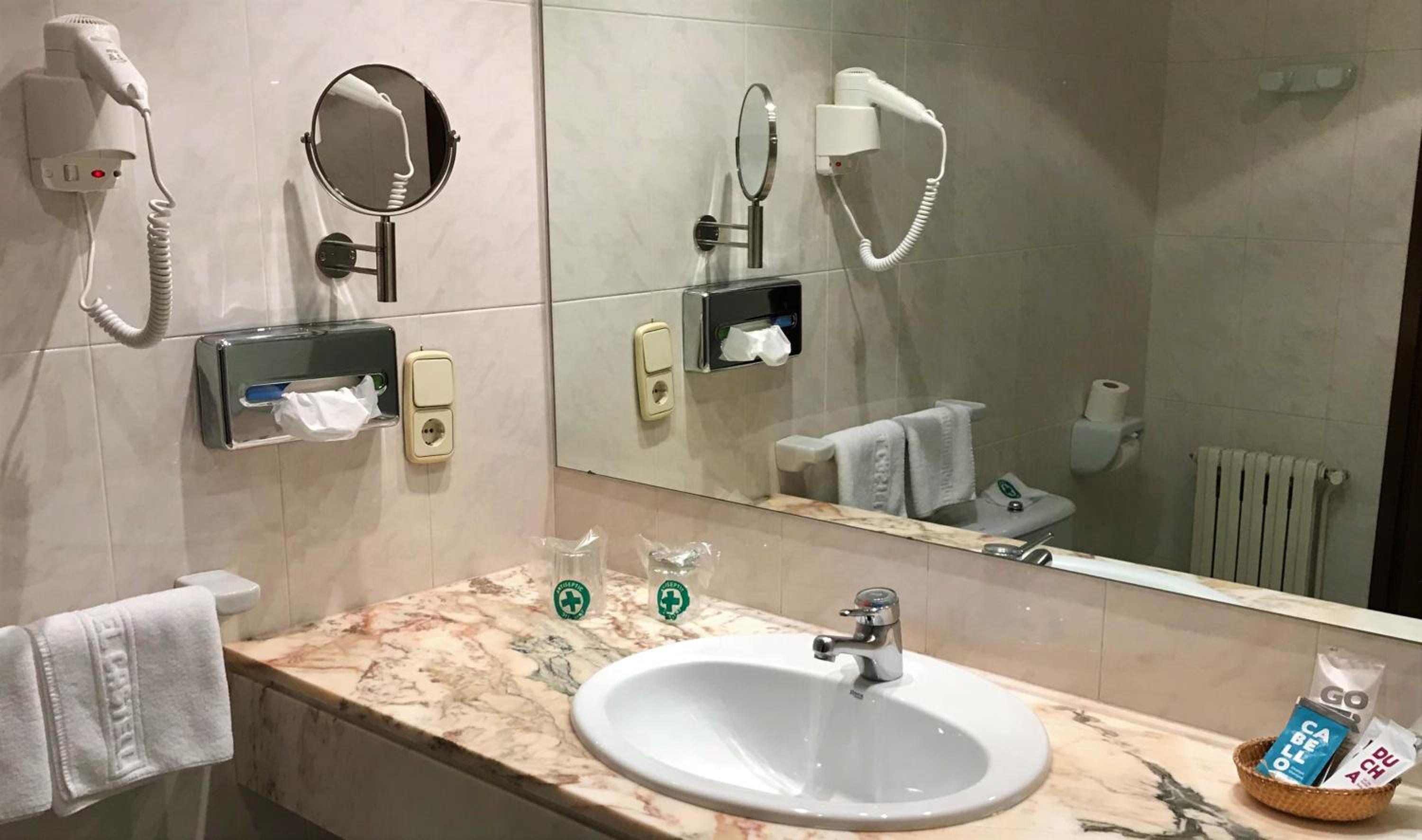 Hotel Roc Del Castell 48/50