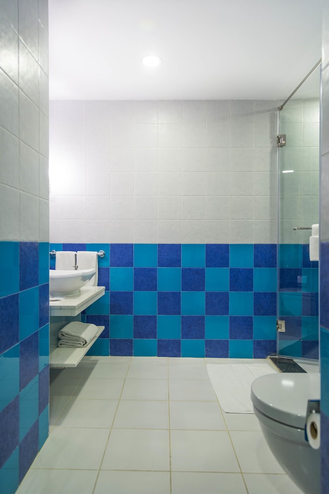 Kalyan Hometel Vandalur Chennai 42/42