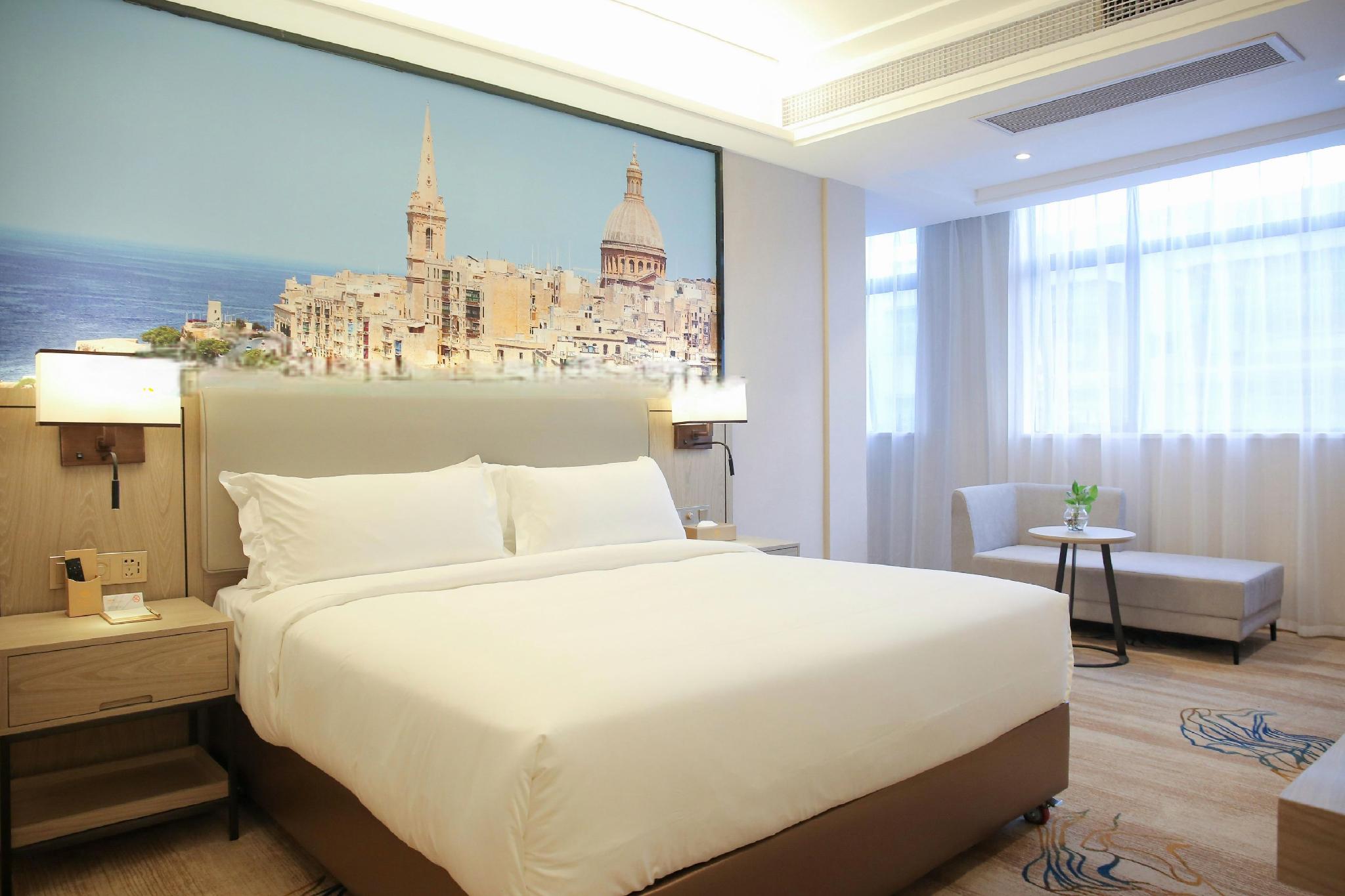 Vienna Hotel (Shantou Convention and Exhibition Center) 35/54