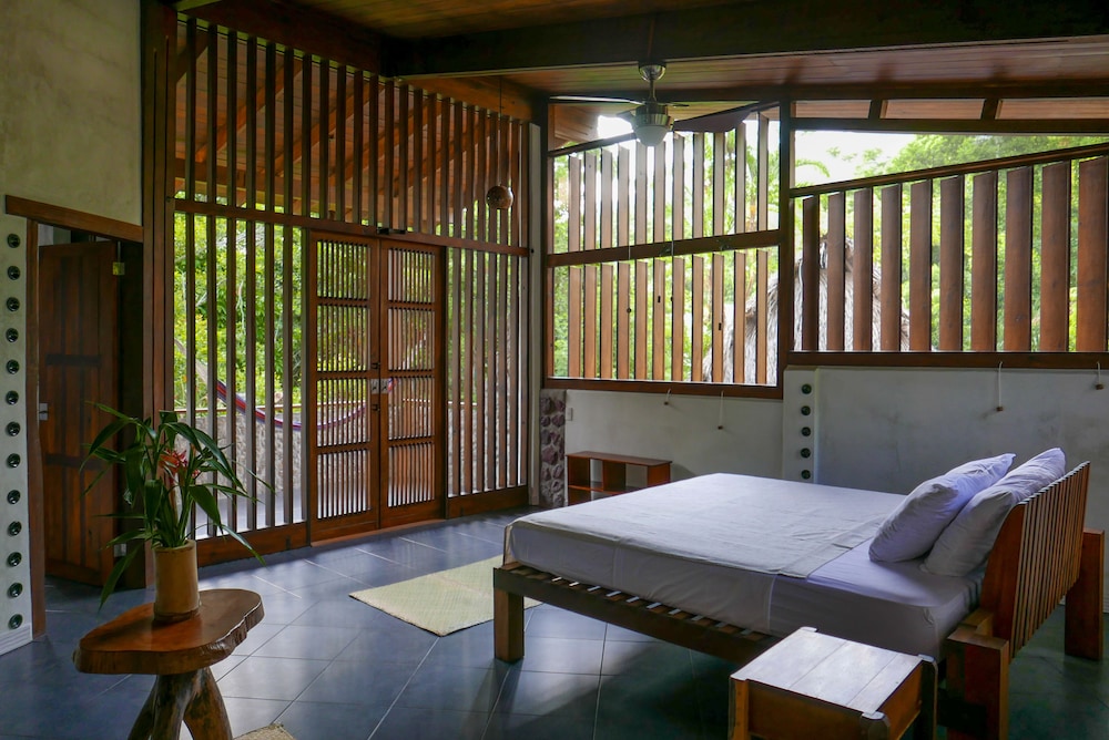 Omega Tours Adventure Company And Eco Jungle Lodge 16/50