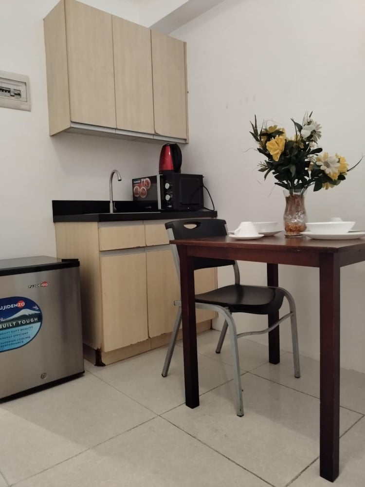 Dian SUITES 1 8/35