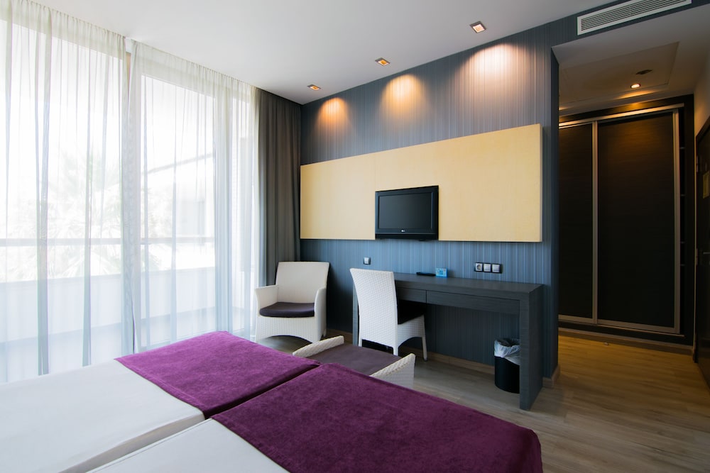 Sweet Hotel Els Arenals 36/84