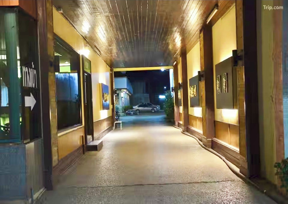 Phuluang Hotel 24/27