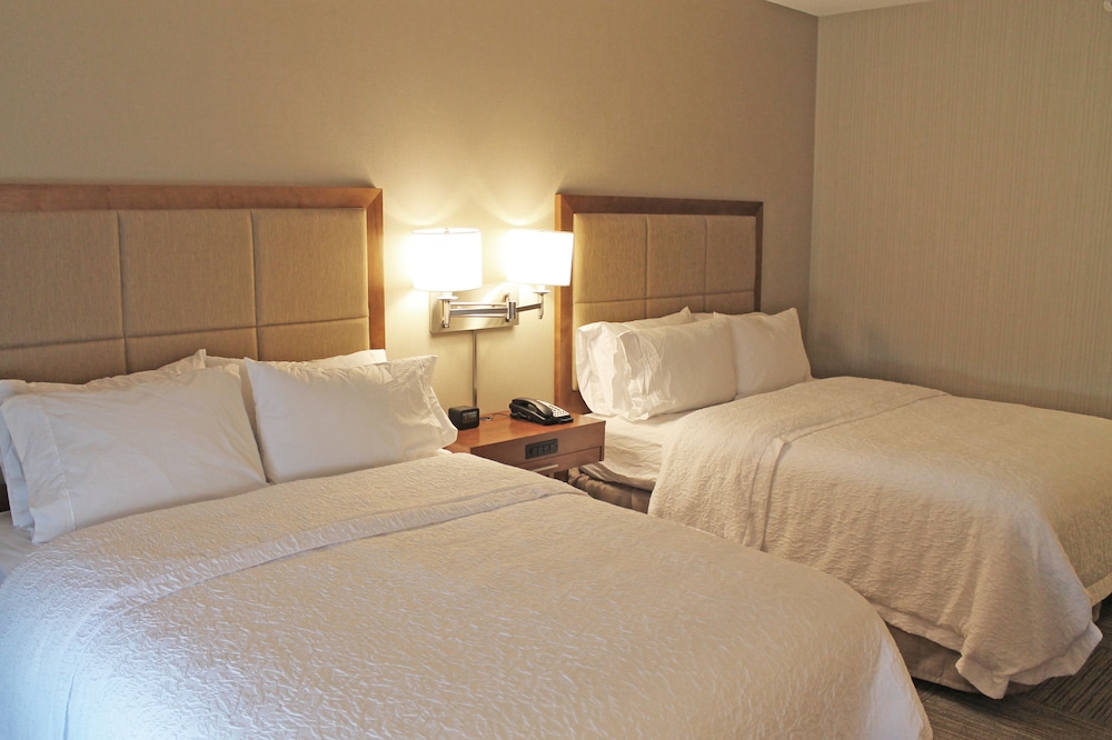 Hampton Inn Cape Girardeau I 55 East Mo 9/46