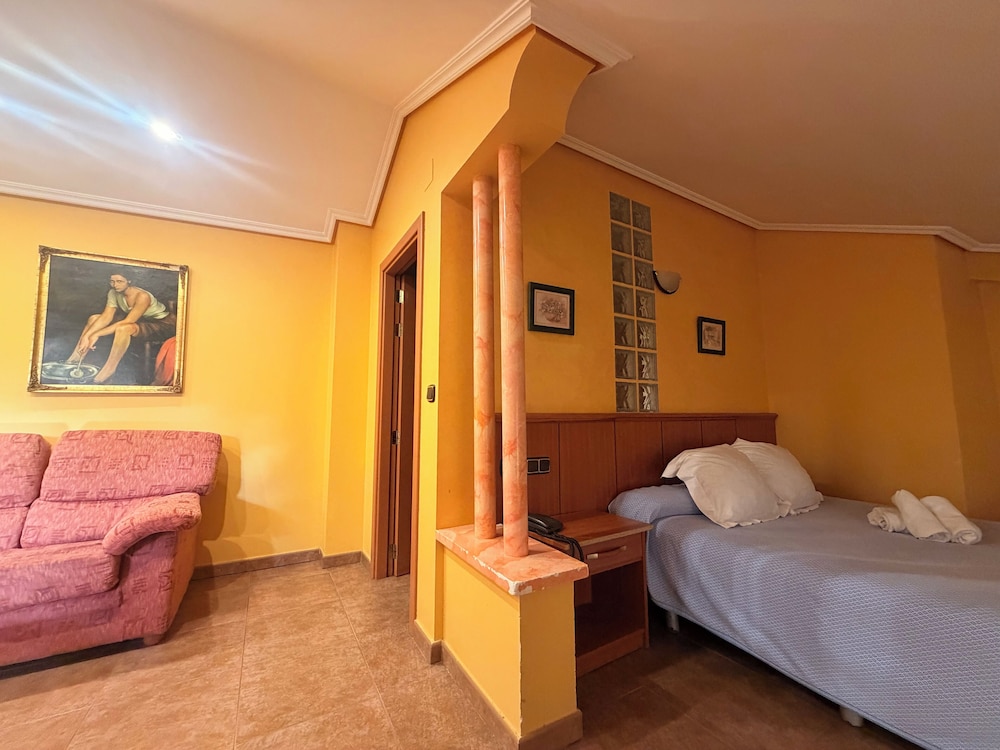Hotel Real de Castilla 34/50