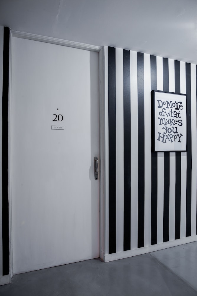 Babel Studios 17/32