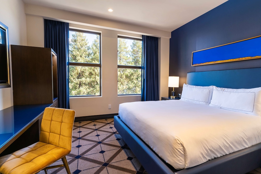 The Exchange Sacramento, Curio Collection by Hilton 17/48