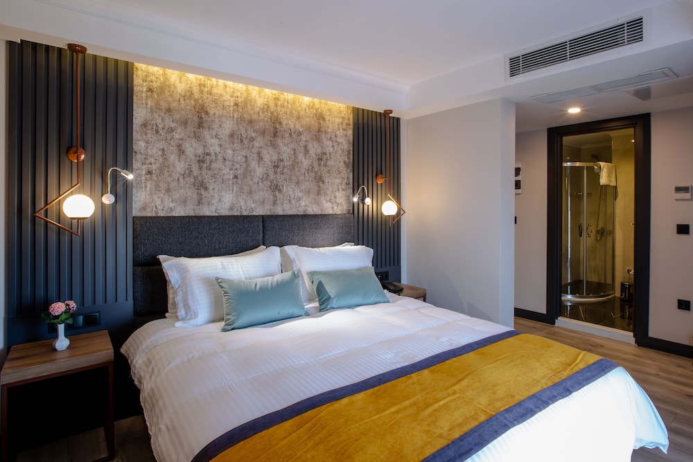 Kayhan City Hotel 12/44