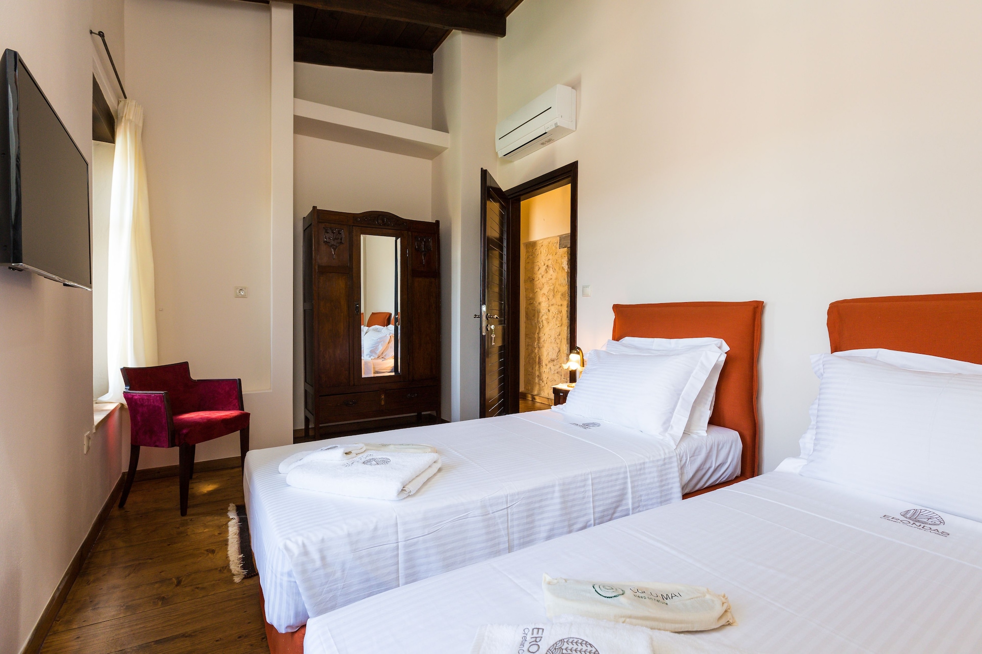 4 BEDROOMS, LUXURY, VILLA, PRIVATE POOL
