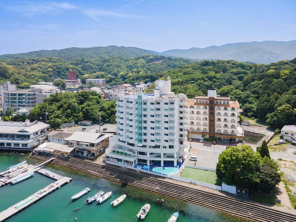 Izumigo Toba Dog Paradise Hotel 5/58