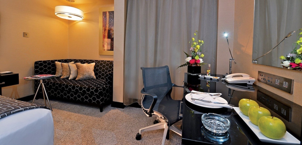 Crowne Plaza Bahrain 31/78