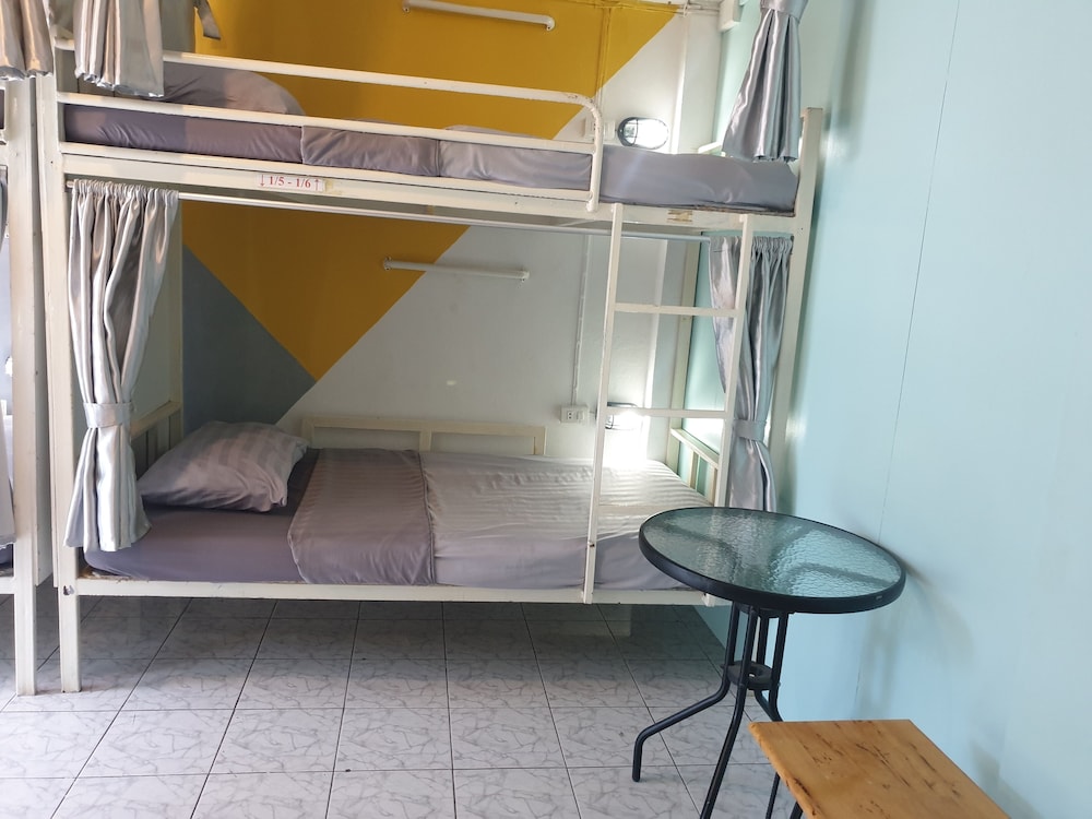 Me U 2 Hostel - Adults Only 39/41