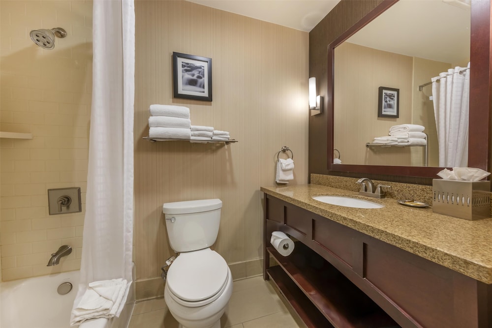 غرفة قياسية بسريرين كوين، Best Western Plus Truckee-Tahoe Hotel 5/5