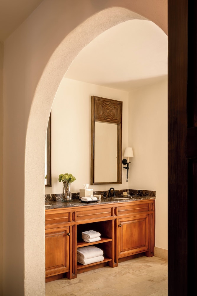 Rosewood San Miguel de Allende 75/76
