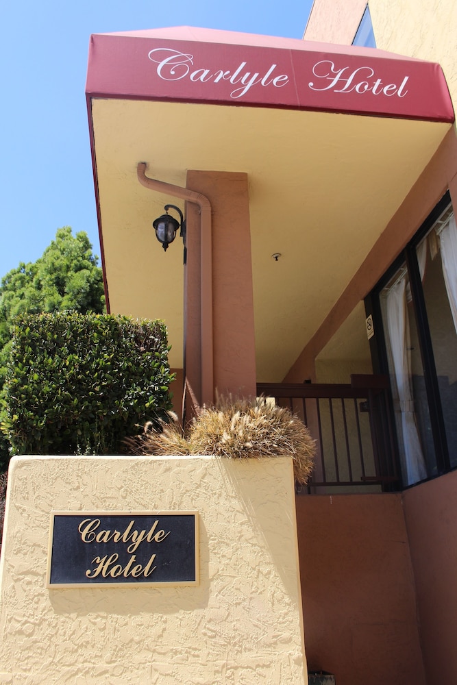 Carlyle Hotel 2/70