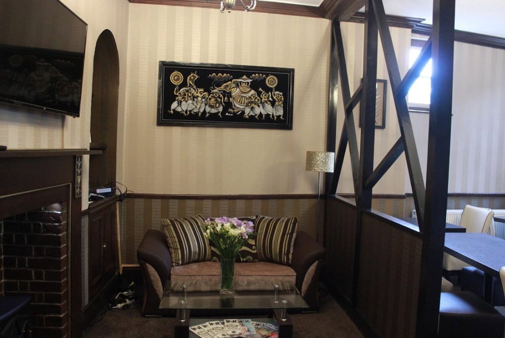 Greyfriars Lodge 37/49
