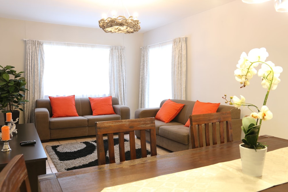 Tillas Guesthouse 17/35
