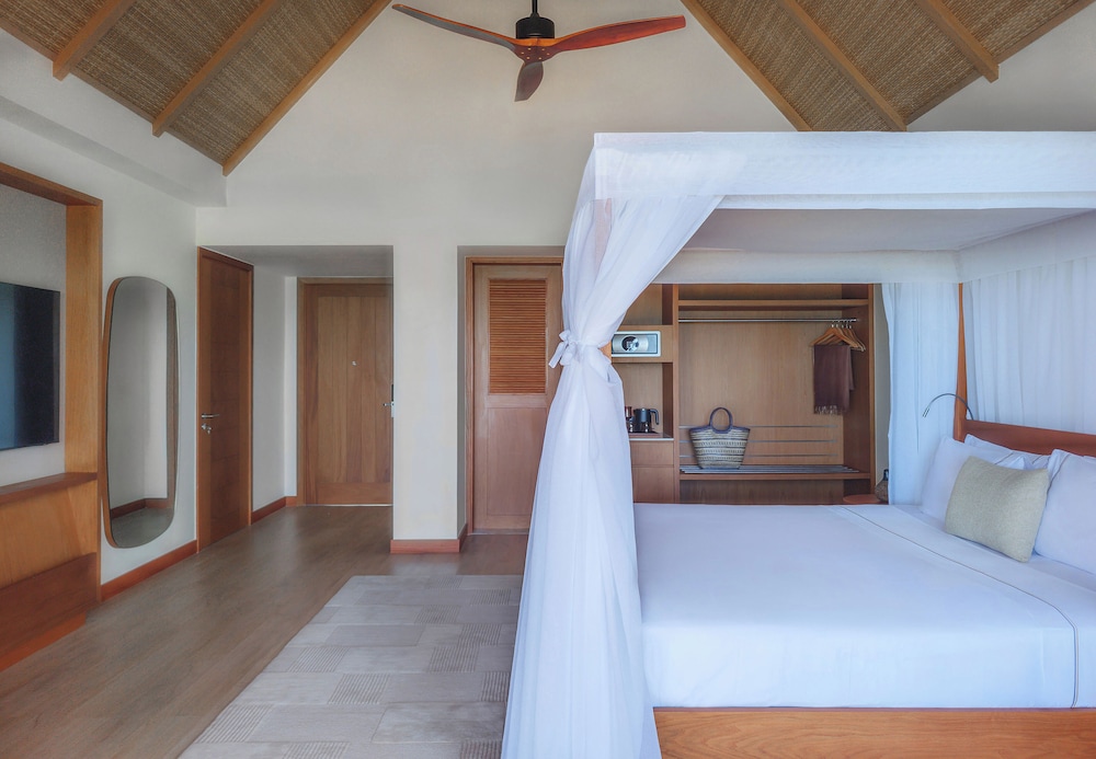 3 Bedrooms, the Level, Ocean, Villa, Twin Beds