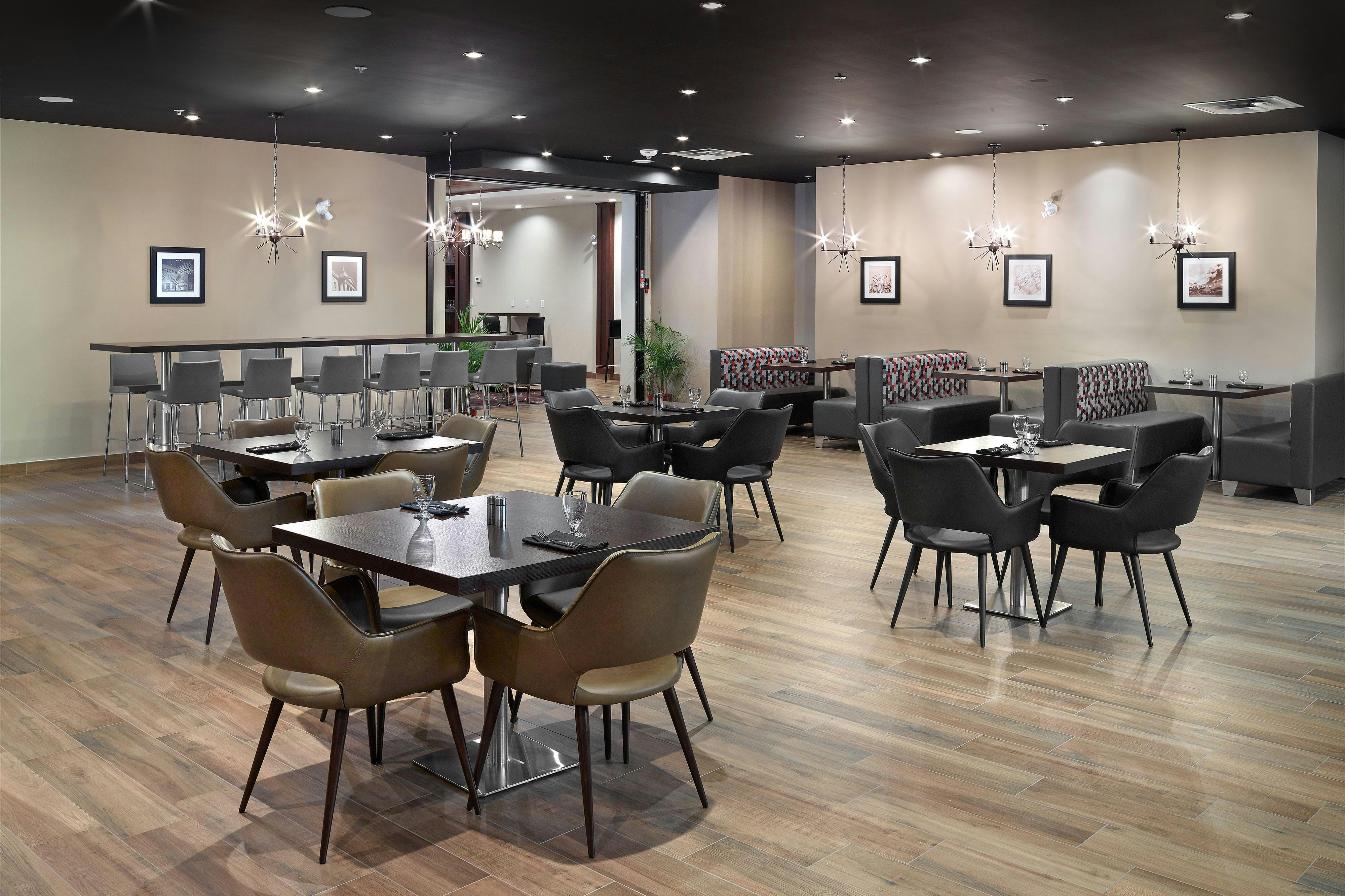 Four Points by Sheraton Edmonton West 20/30