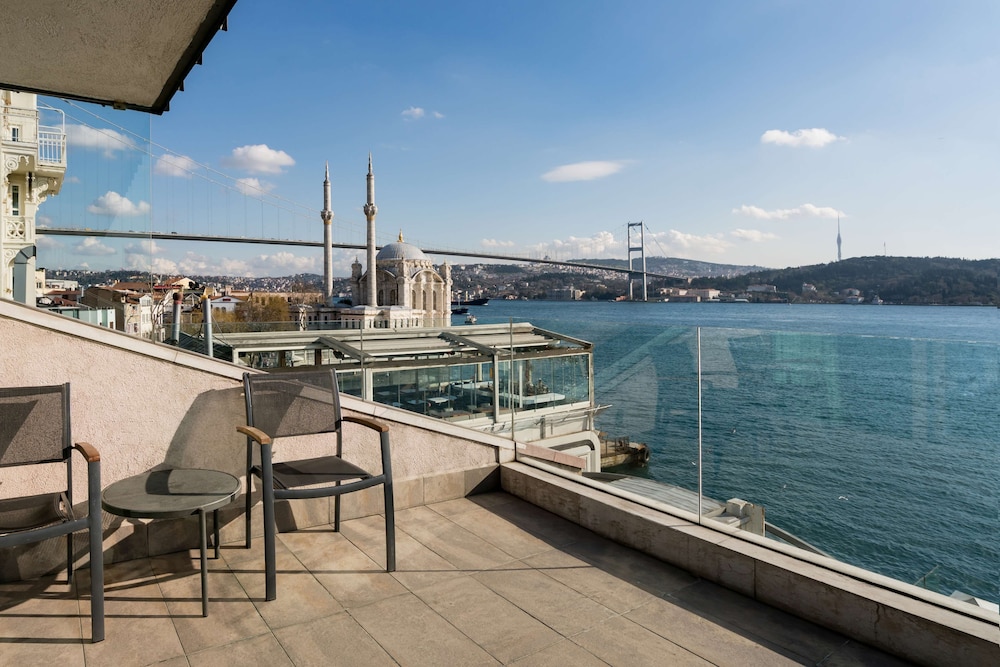 Radisson Blu Bosphorus Hotel in ISTANBUL
