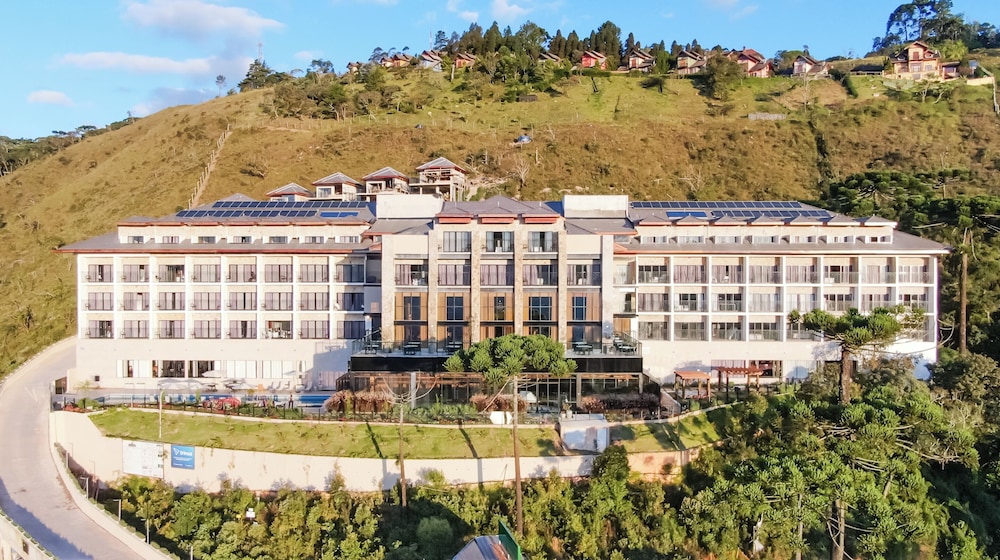 Gran Paradiso Resort 5/85