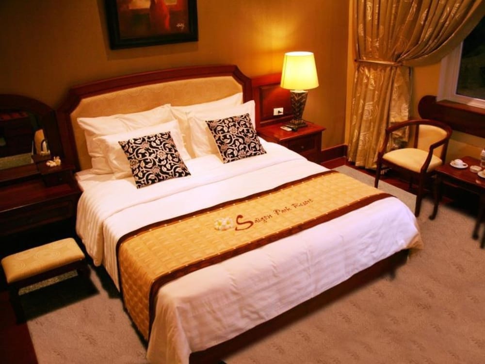 Saigon Park Resort 17/50