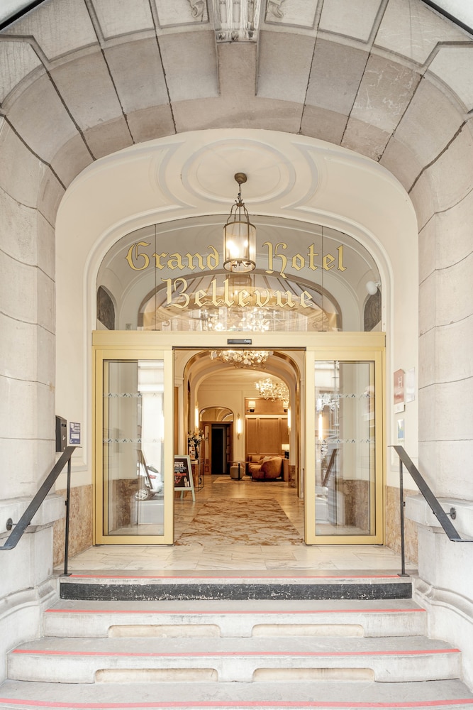 Lobby at Grand Hotel Bellevue Lille, LILLE