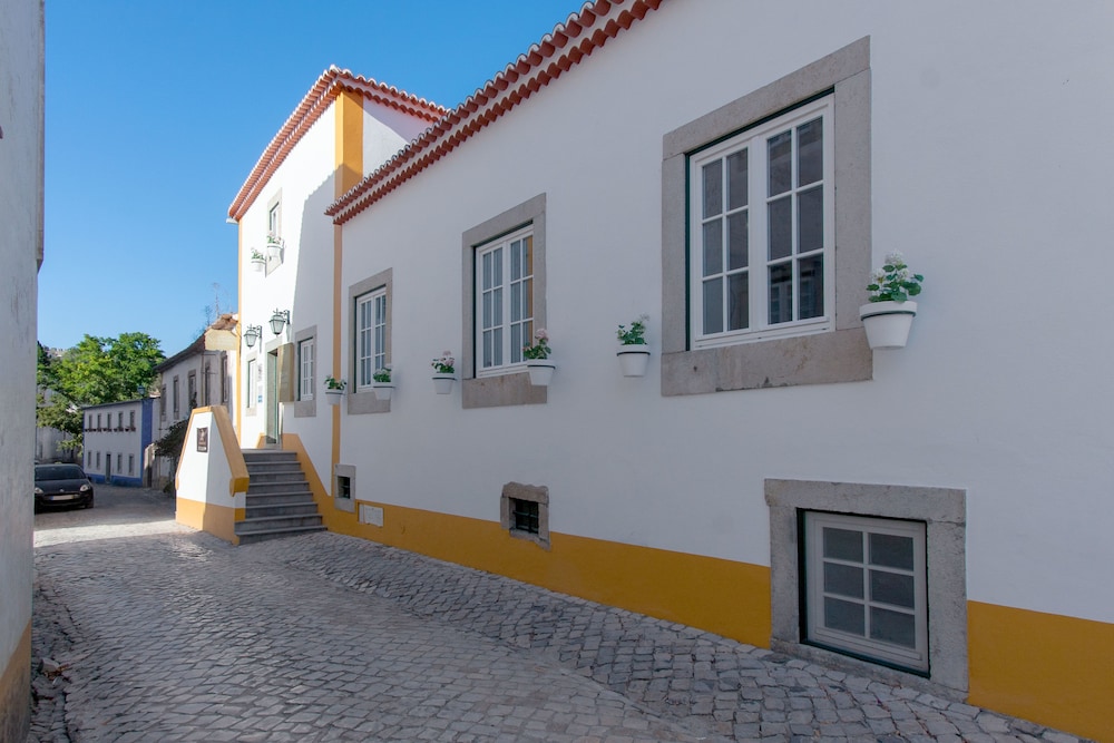 Casa Das Senhoras Rainhas 27/32