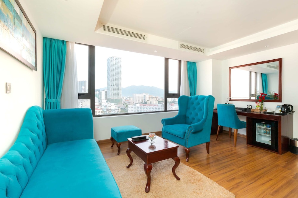 TND Hotel 125/140