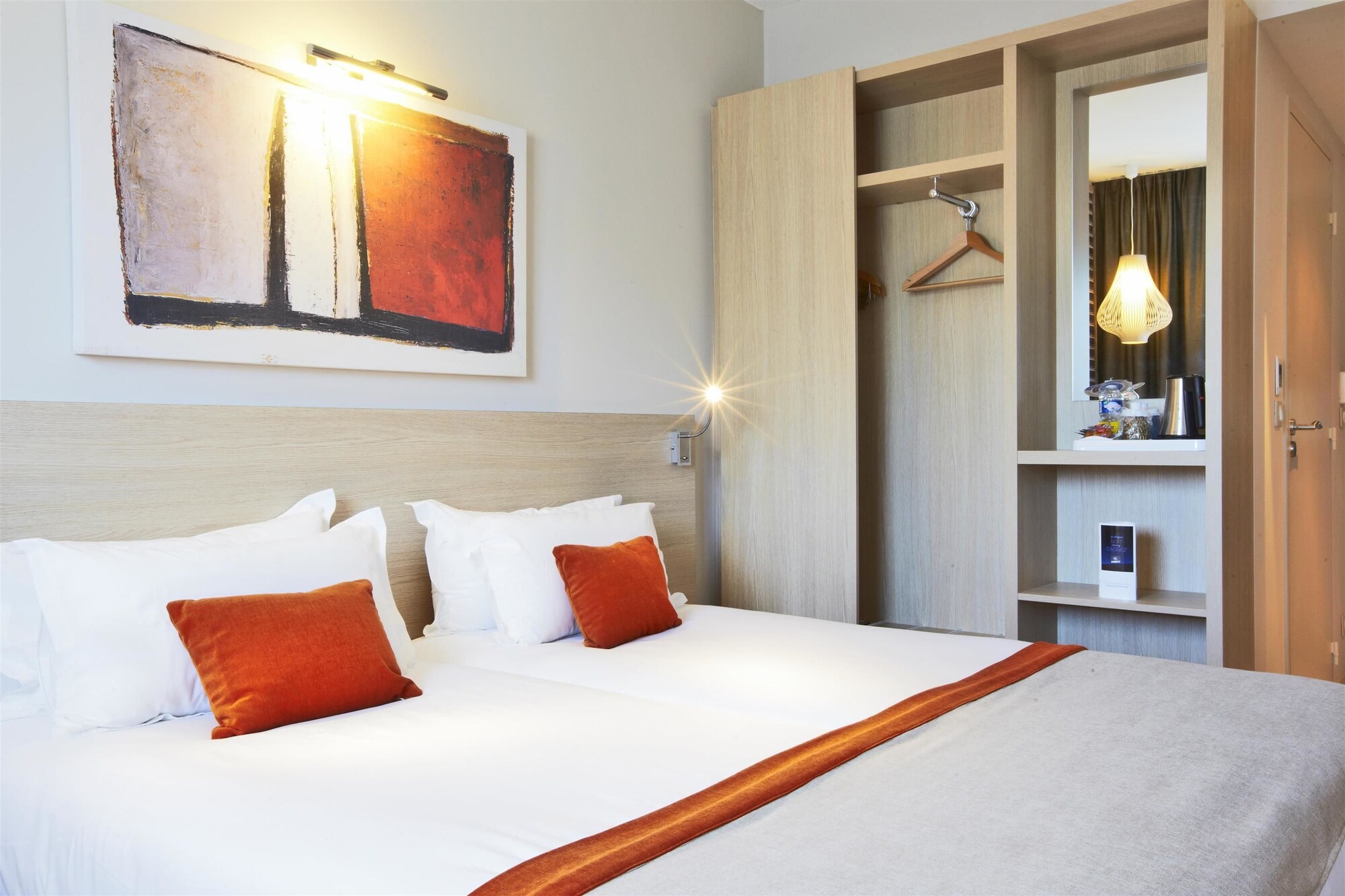 Standard, Double Bed