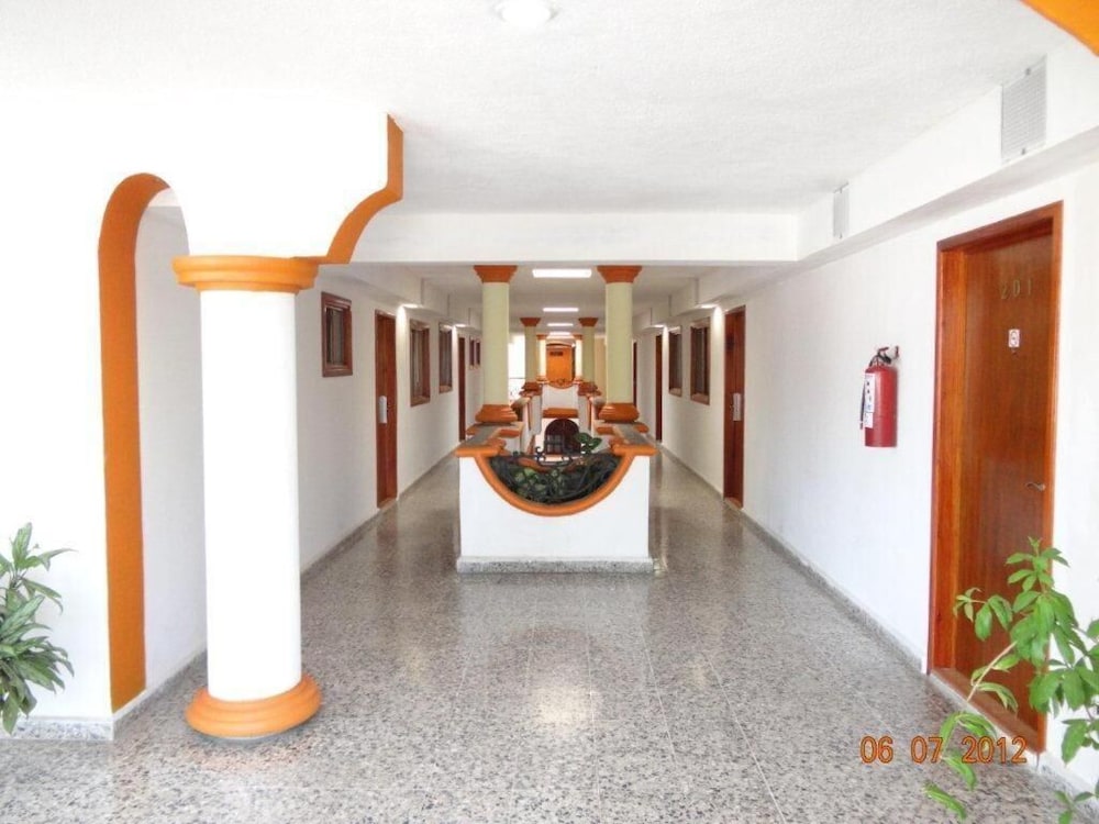 Hotel Madan Cardenas 5/51