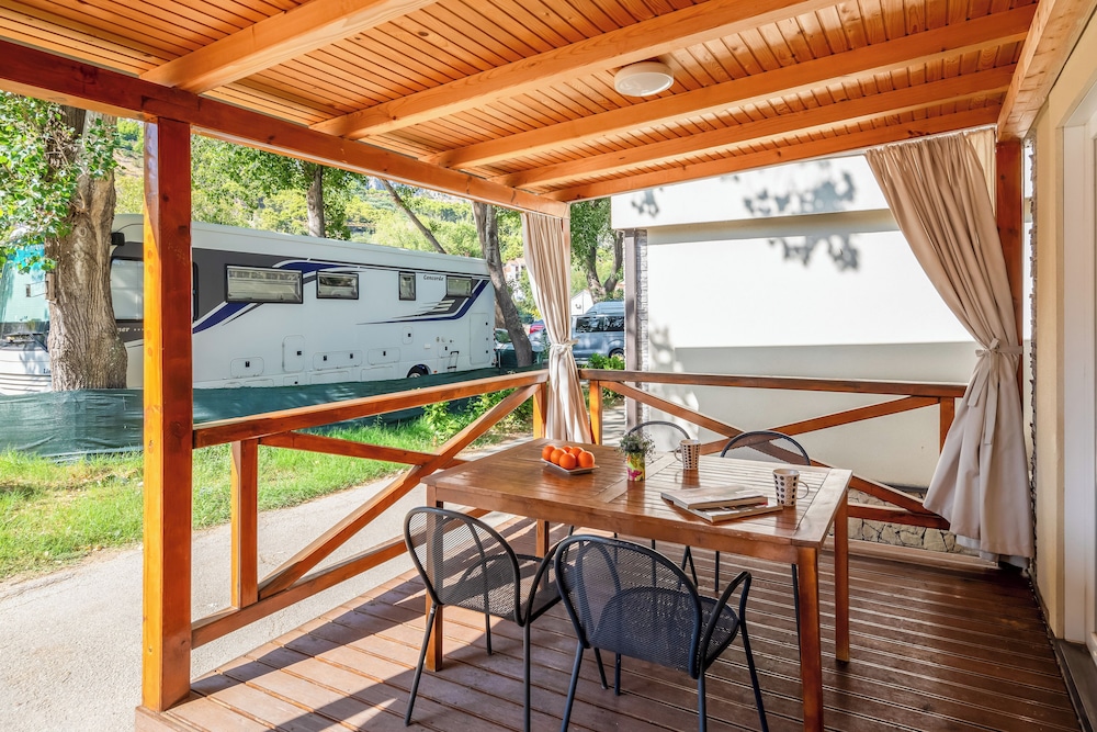 Mobile Homes Camp Galeb 14/82