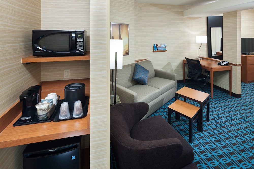 Fairfield Inn Suites Phoenix Chandler Fashion Center 46/65