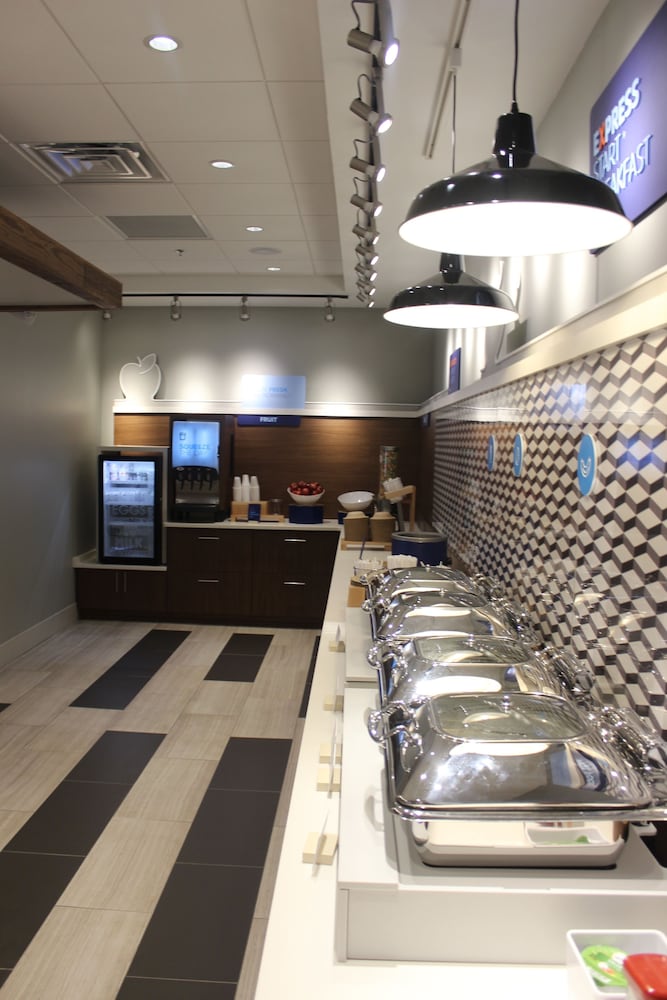 Holiday Inn Express Athens University Area 51/56