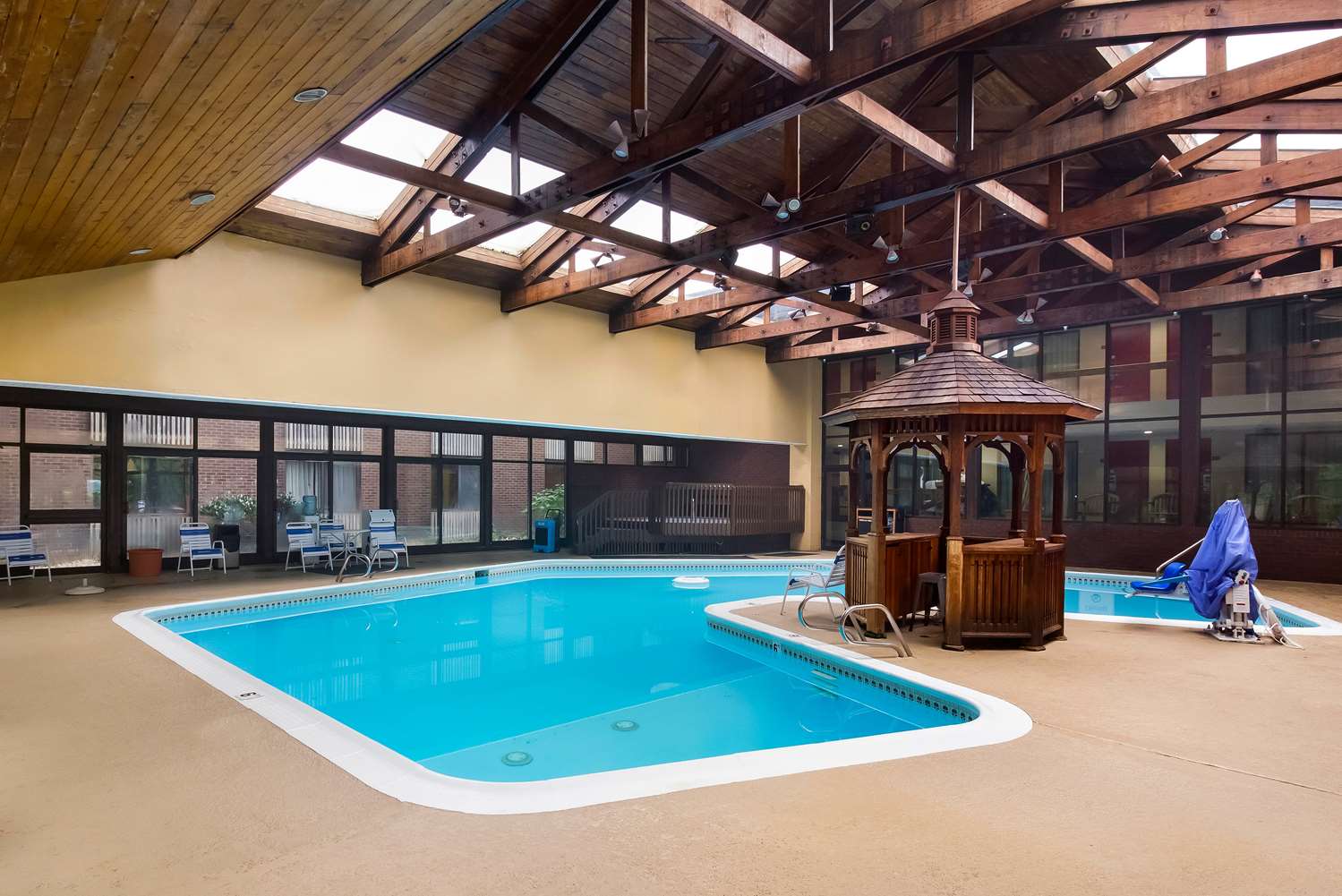 Best Western Braddock Inn 17/35